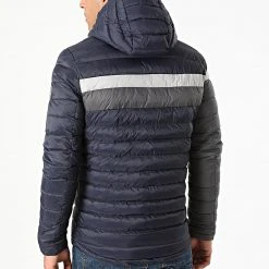 Meilleur prix 🎉 Doudoune Capuche Réversible 1004 Bleu Marine Gris Noir de Classic Series ✨ 10 Meilleur prix 🎉 Doudoune Capuche Réversible 1004 Bleu Marine Gris Noir de Classic Series ✨ -Classic Series Soldes anderwood 284585 1004 NAVY LTGREY GREY 20210923T105535 04