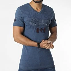 Tout neuf 🔔 Tee Shirt Col V Jundeak Bleu Marine de Classic Series 🔔 -Classic Series Soldes canadian peak 309410 JUNDEAK NAVY 20220322T150115 03