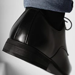 Les meilleures critiques de ❤️ Chaussures U558 Noir de Classic Series 😍 -Classic Series Soldes classic series 214829 U558 38 NOIR 20200305T103607 04