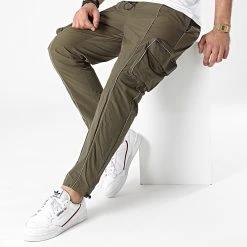 Sortie ✔️ Pantalon Jogging Réfléchissant 2416 Vert Kaki de Classic Series 🎁 -Classic Series Soldes classic series 254797 2416 KAKI 20210317T145239 03