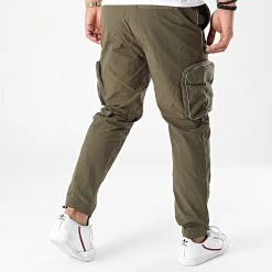 Sortie ✔️ Pantalon Jogging Réfléchissant 2416 Vert Kaki de Classic Series 🎁 -Classic Series Soldes classic series 254797 2416 KAKI 20210317T145241 04