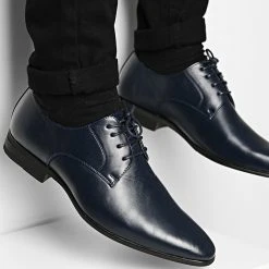 Meilleure vente ✔️ Chaussures U558 Bleu Marine de Classic Series 🧨