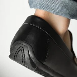 Le moins cher 🌟 Mocassins UM103 Noir de Classic Series 🧨 -Classic Series Soldes classic series 255913 UM103 NOIR 20210317T150408 04