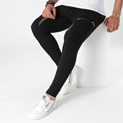 Les meilleures critiques de ✨ Pantalon Jogging G-2750 Noir de Classic Series 🔥 -Classic Series Soldes classic series 266423 G 2750 BLACK 20210521T141016 03