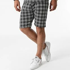 Sortie 🔔 Ensemble Tee 🔥 Shirt Short A Carreaux 156T Noir de Classic Series ⭐ -Classic Series Soldes classic series 270759 ENS G21 156T SIYAH 20210624T141530 05