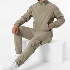 Top 10 😍 Ensemble De Survetement 2476 8113 Vert Kaki Clair de Classic Series 🔥