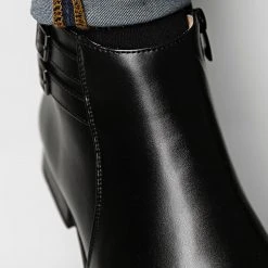 Sortie ❤️ Boots UB67068 Noir de Classic Series ✔️ 8 Sortie ❤️ Boots UB67068 Noir de Classic Series ✔️ -Classic Series Soldes classic series 278438 UB67068 12 NOIR 20210903T141615 03