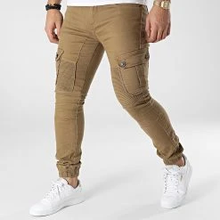 Meilleure affaire ❤️ Jogger Pant E6979 Beige Foncé de Classic Series 💯