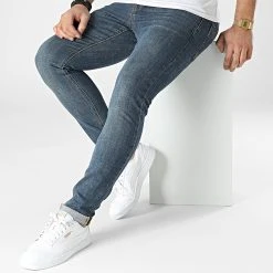 Offres ❤️ Jean Slim D-3226 Bleu Wash de Classic Series ✔️ 8 Offres ❤️ Jean Slim D-3226 Bleu Wash de Classic Series ✔️ -Classic Series Soldes classic series 302392 D 3226 20220208T161834 03
