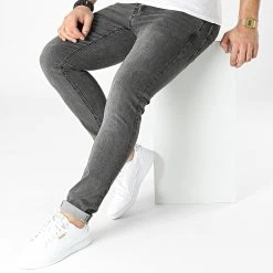 Les meilleures critiques de 😀 Jean Slim D-3220 Gris de Classic Series 🛒 -Classic Series Soldes classic series 302403 D 3220 20220301T150055 03