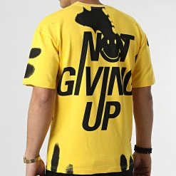 Meilleur prix 👏 Tee Shirt G22-618 Jaune de Classic Series 👏 -Classic Series Soldes classic series 304741 G22 618 SARI 20220222T151716 04