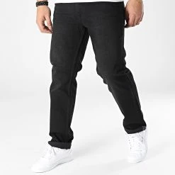 Sortie 🎁 Jean Regular 7716 Noir de Classic Series 🤩