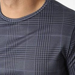 Le moins cher ❤️ Ensemble Tee Shirt Et Short Jogging CH10 Bleu Marine de Classic Series 😀 -Classic Series Soldes classic series 309583 CH010 BLACK 20220318T161821 03