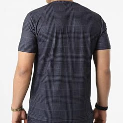 Le moins cher ❤️ Ensemble Tee Shirt Et Short Jogging CH10 Bleu Marine de Classic Series 😀 -Classic Series Soldes classic series 309583 CH010 BLACK 20220318T161822 04