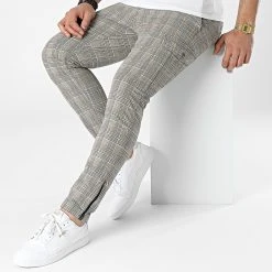 Grosses soldes ⌛ Pantalon A Carreaux H60032 Beige de Classic Series ✔️ -Classic Series Soldes classic series 309758 H60032Z62357B 21300 20220322T135137 03