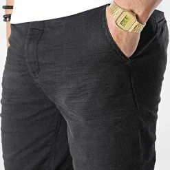 Offres 🌟 Short Jean H13220Y62122DKB22 Noir de Classic Series ❤️ -Classic Series Soldes classic series 309765 H13220Y62122DKB22 24000 20220322T135457 03