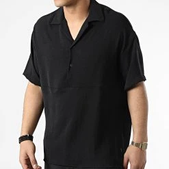 Les meilleures critiques de 😀 Chemise Manches Courtes FT-7002 Noir de Classic Series ⭐