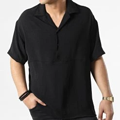 Les meilleures critiques de 😀 Chemise Manches Courtes FT-7002 Noir de Classic Series ⭐ -Classic Series Soldes classic series 310588 FT 7002 BLACK 20220328T162059 03