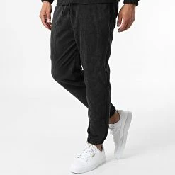 Grosses soldes 🔔 Ensemble Surchemise Jogger Pant Velours 5037 Noir de Classic Series 🧨 -Classic Series Soldes classic series 317246 5037 BLACK 20220429T153117 04