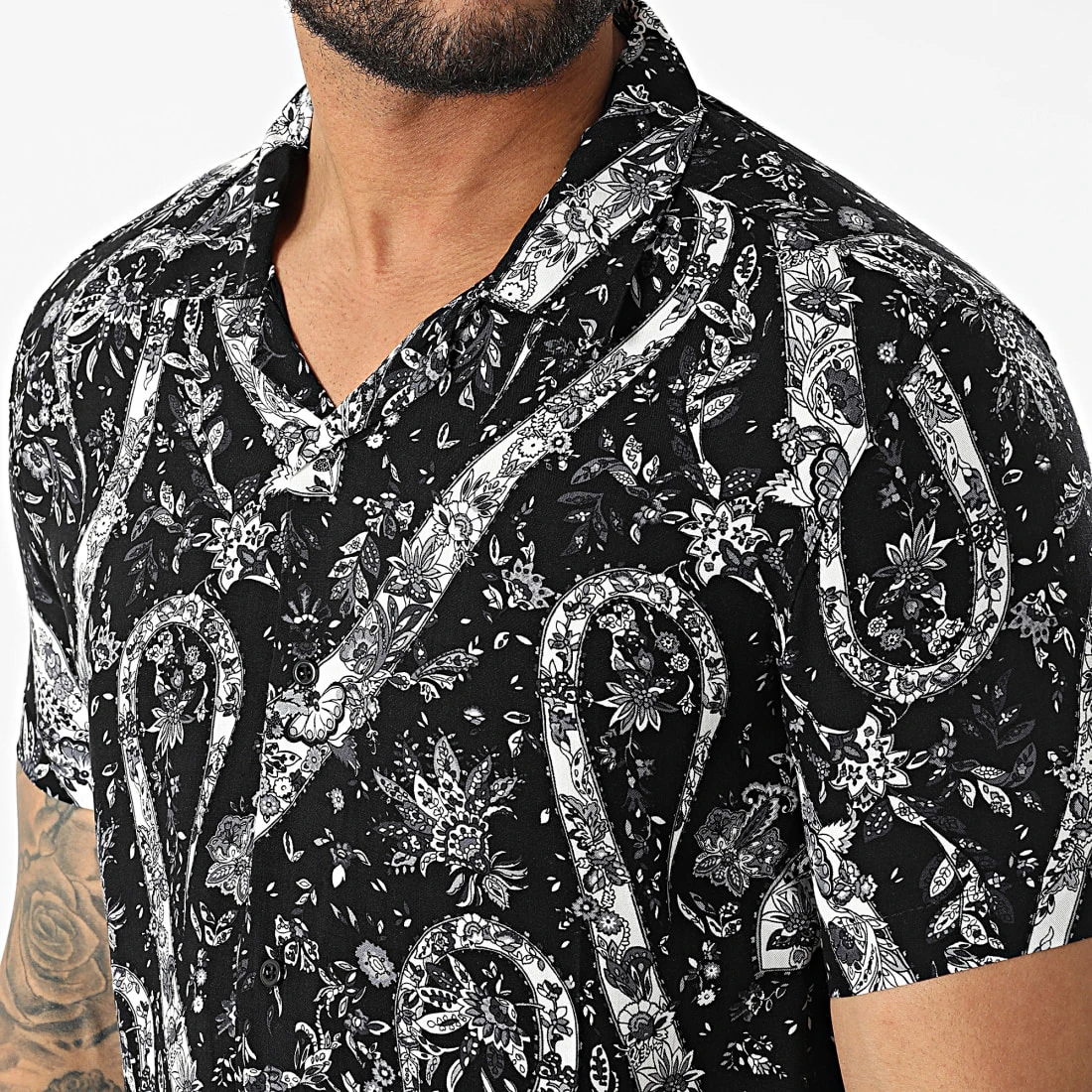 Budget ✔️ Chemise A Manches Courtes PP006 Noir Bandana de Classic Series 🌟 4 Budget ✔️ Chemise A Manches Courtes PP006 Noir Bandana de Classic Series 🌟 – Image 2