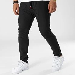 Coupon 👏 Jogger Pant 7439 Noir de Classic Series ⭐