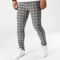 Les meilleures critiques de 😀 Pantalon Carreaux DJ2288 Gris Anthracite de Classic Series ⭐