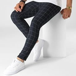 Grosses soldes ⭐ Pantalon Carreaux DJ2287 Bleu Marine de Classic Series 👏 8 Grosses soldes ⭐ Pantalon Carreaux DJ2287 Bleu Marine de Classic Series 👏 -Classic Series Soldes classic series 321163 DJ2287 20220531T151449 03