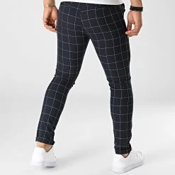 Grosses soldes ⭐ Pantalon Carreaux DJ2287 Bleu Marine de Classic Series 👏 9 Grosses soldes ⭐ Pantalon Carreaux DJ2287 Bleu Marine de Classic Series 👏 -Classic Series Soldes classic series 321163 DJ2287 20220531T151450 04