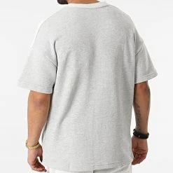 Les meilleures critiques de 🎁 Ensemble Tee Shirt Short Jogging Y203UST Gris Chiné de Classic Series 🎉 -Classic Series Soldes classic series 321284 Y203UST GRI 20220530T161147 04