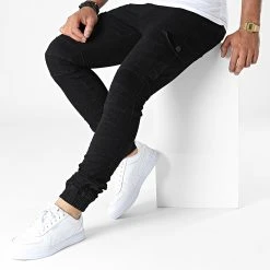 Top 10 😍 Jogger Pant E9515 Noir de Classic Series ⌛ -Classic Series Soldes classic series 325502 E9515 20220706T155043 03