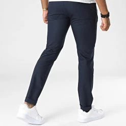 Vente flash 🤩 Pantalon Chino 99000 Bleu Marine de Classic Series 🎁 -Classic Series Soldes classic series 329204 OWEN 99000 NAVY 20220726T154945 04