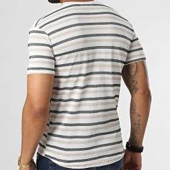 Sortie 🧨 Tee 🥰 Shirt LM077 Blanc Noir Beige de Classic Series ⭐ -Classic Series Soldes classic series 329709 LM077 VIZON 20220728T143955 04