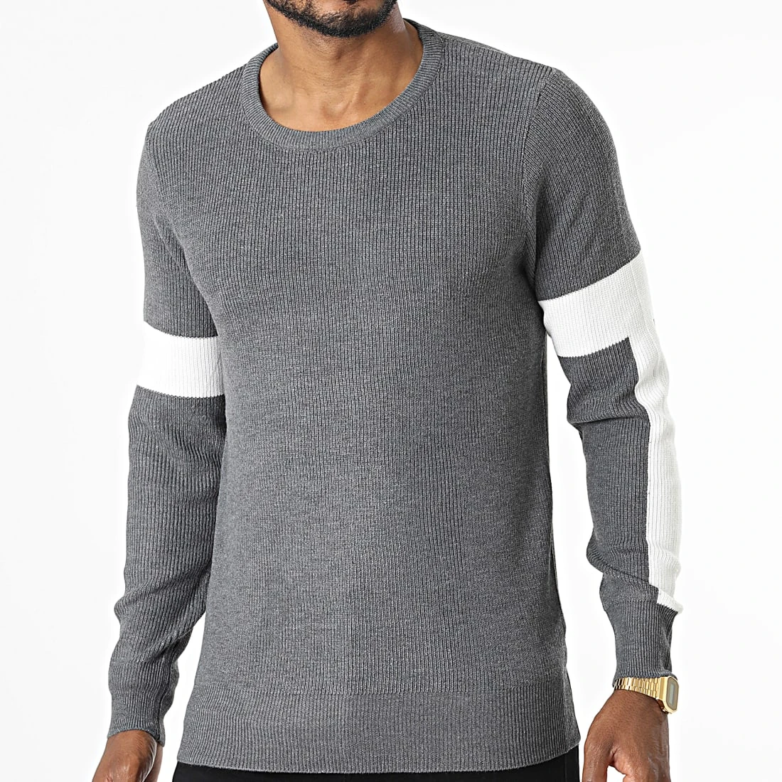 Promo 🎉 Pull G1909 Gris Blanc de Classic Series 🔔 3 Promo 🎉 Pull G1909 Gris Blanc de Classic Series 🔔