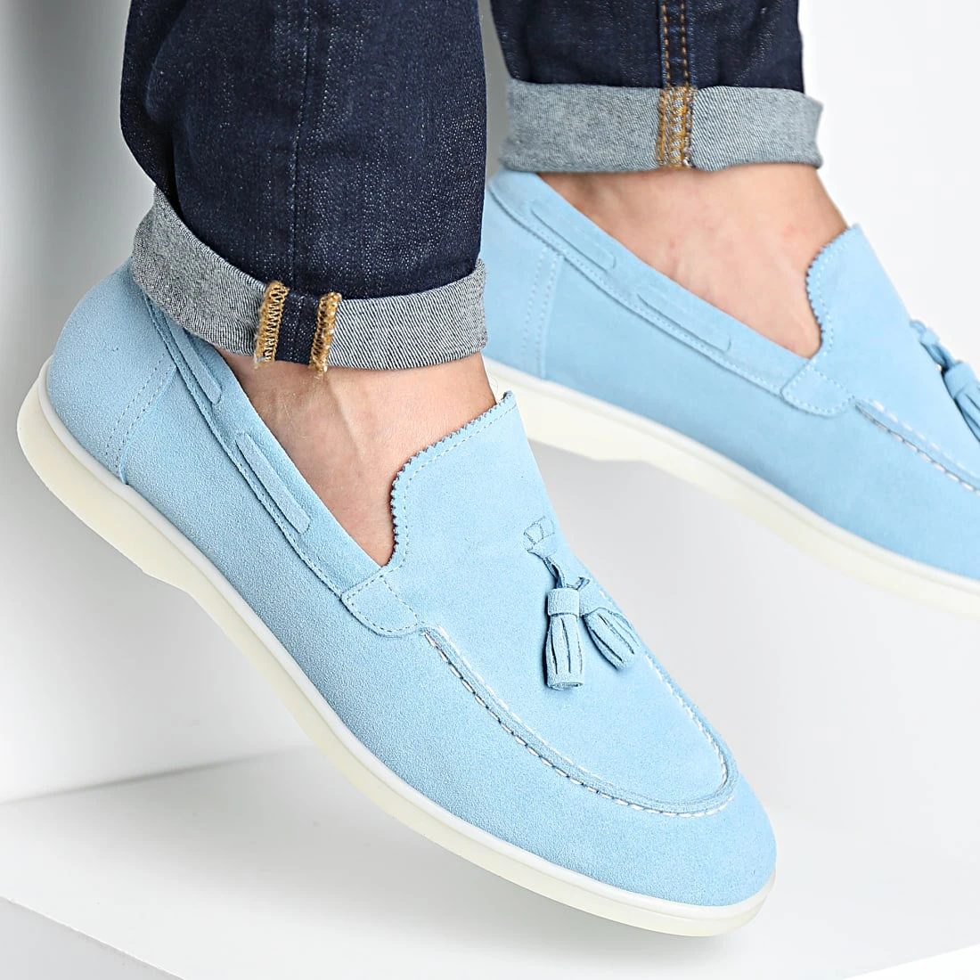 Grosses soldes ⭐ Mocassins 801 Bleu Ciel de Classic Series ✔️ 3 Grosses soldes ⭐ Mocassins 801 Bleu Ciel de Classic Series ✔️