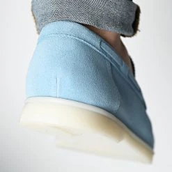 Grosses soldes ⭐ Mocassins 801 Bleu Ciel de Classic Series ✔️ 9 Grosses soldes ⭐ Mocassins 801 Bleu Ciel de Classic Series ✔️ -Classic Series Soldes classic series 332115 801 SKY SUET 20220818T160052 04