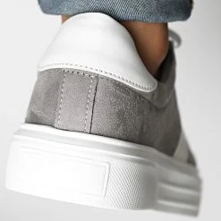 Les meilleures critiques de 👏 Baskets 560 Grey White de Classic Series ✨ -Classic Series Soldes classic series 335432 560 04 SUET BUZ 20220906T142015 04