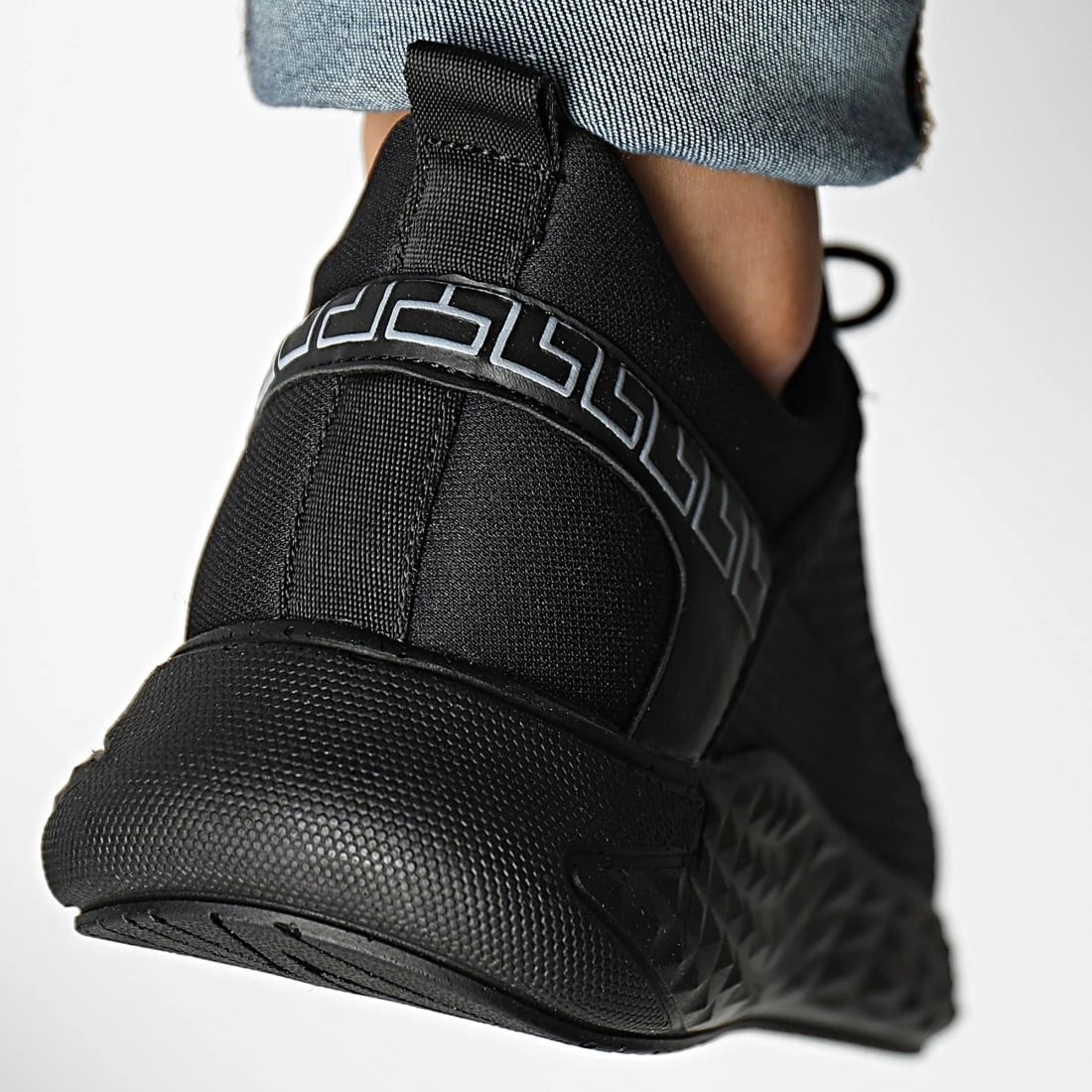 Coupon 🤩 Baskets 2044 Black de Classic Series 😍 6 Coupon 🤩 Baskets 2044 Black de Classic Series 😍 – Image 4