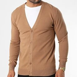 Tout neuf 🥰 Gilet 6744 Marron de Classic Series ✨