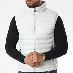 Coupon 🎁 Doudoune Sans Manches ZH68 Beige Clair de Classic Series 👍 -Classic Series Soldes classic series 338044 ZH68 73 OFF WHITE 20220923T152602 03