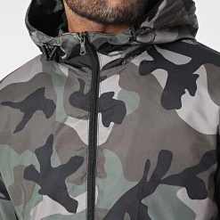 Grosses soldes ⌛ Coupe-Vent Camouflage 7425 Vert Kaki de Classic Series 💯 -Classic Series Soldes classic series 338298 7425 CAMO 20220923T154907 02