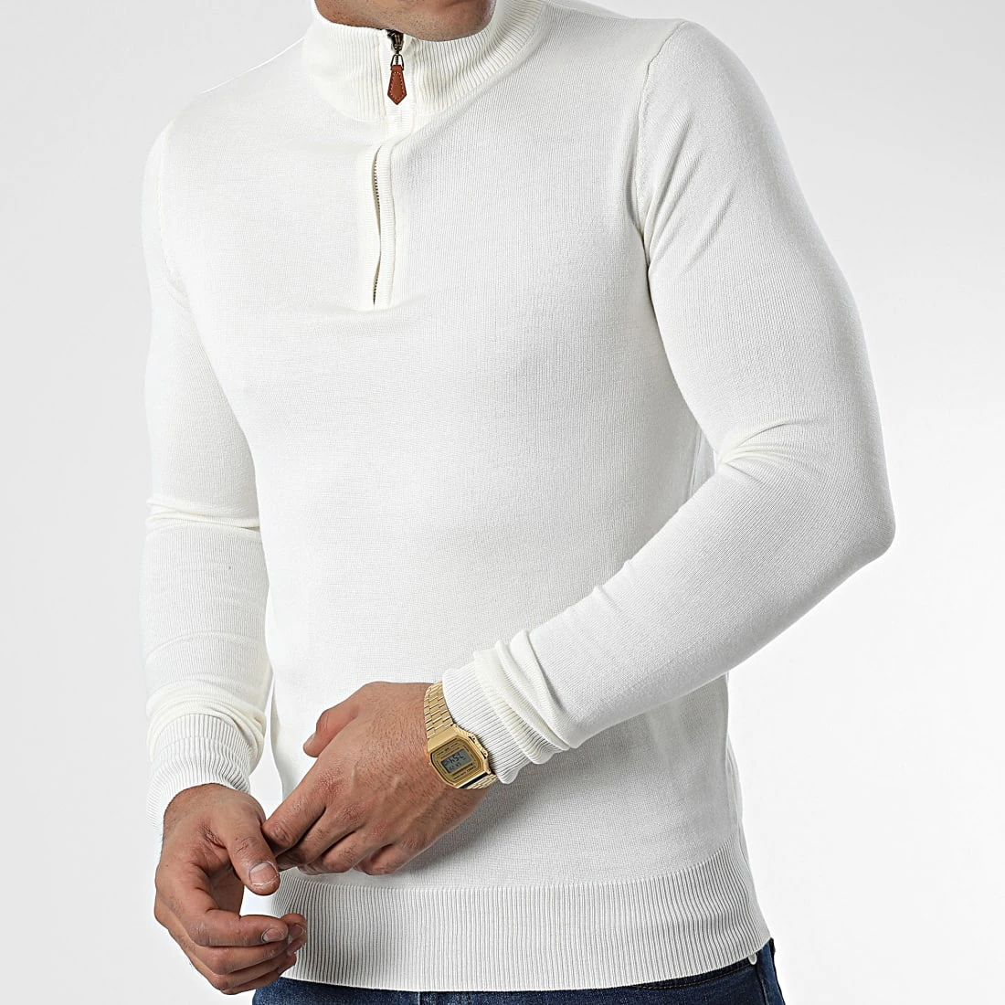 Nouveau 🌟 Pull Col Zippé J666 Beige Clair de Classic Series ⌛ 5 Nouveau 🌟 Pull Col Zippé J666 Beige Clair de Classic Series ⌛ – Image 3