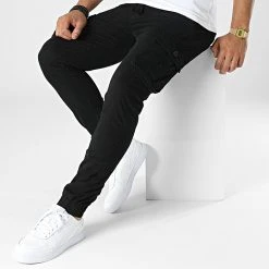 Tout neuf ⌛ Pantalon Cargo 7685 Noir de Classic Series ✔️ -Classic Series Soldes classic series 338645 7685 1 20221010T155113 03