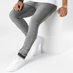 Meilleur prix ⌛ Jean Slim D-3225 Gris de Classic Series ✔️ -Classic Series Soldes classic series 338719 D 3225 20220929T092442 03