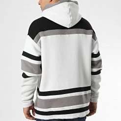 Le moins cher ✔️ Sweat Capuche 1109 Gris Clair de Classic Series ✔️ -Classic Series Soldes classic series 340763 GK 1109 A GRI 20221006T151229 04