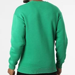 Sortie 🔔 Sweat Crewneck 1120 Vert de Classic Series 💯 -Classic Series Soldes classic series 340777 GK 1120 BENETTON 20220929T161059 04