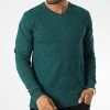 Tout neuf ⌛ Pull Col V 6745 Vert de Classic Series 🤩 -Classic Series Soldes classic series 342220 6745 VERT SAPIN 20221020T135231 01