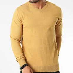 Bon marché 💯 Pull Col V 6745 Moutarde de Classic Series 🎁 -Classic Series Soldes classic series 342224 6745 MOUTARDE 20221020T125213 03