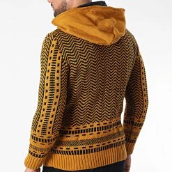 Acheter ⭐ Gilet Zippé Capuche 3007 Orange de Classic Series 🎉 -Classic Series Soldes classic series 342659 3007 MOUTARDE 20221007T160956 04