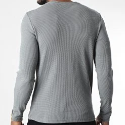 Nouveau ✔️ Tee ❤️ Shirt Manches Longues 7900 Gris de Classic Series 🥰 -Classic Series Soldes classic series 344444 7900 009 20221020T155516 04