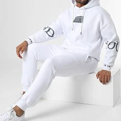 Sortie 👏 Ensemble De Survetement 22-K014 Blanc de Classic Series ✨